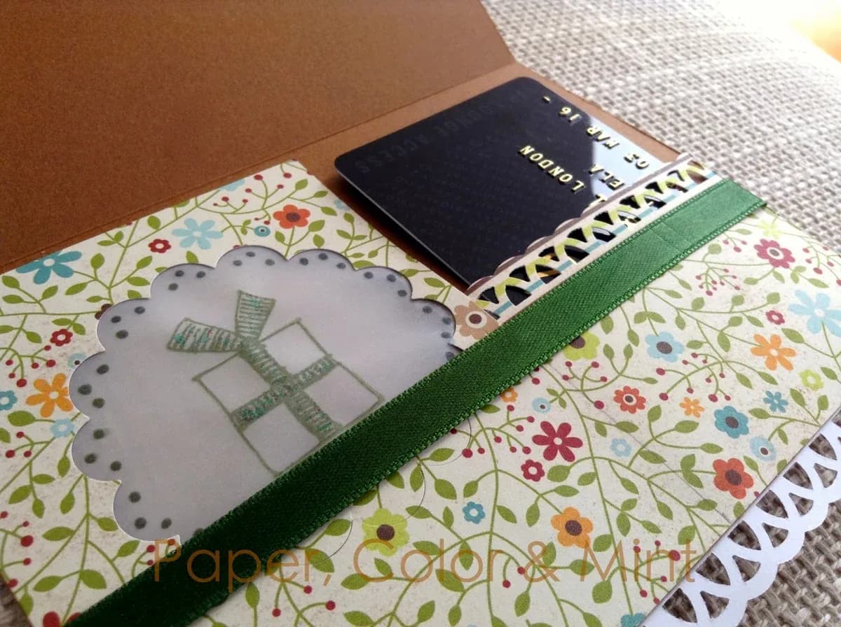 TARJETA REGALO MEDIANA 2HOJAS UNIDAD